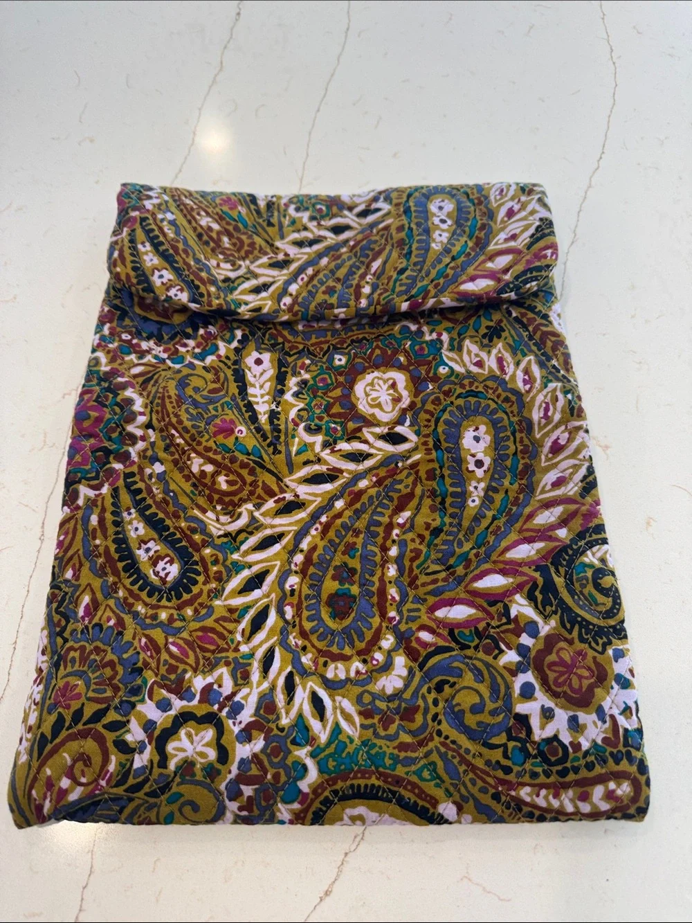 Vera Bradley Tech Sleeve Large Buta Spray Pattern Fits IPad Laptop Quilted Cotto